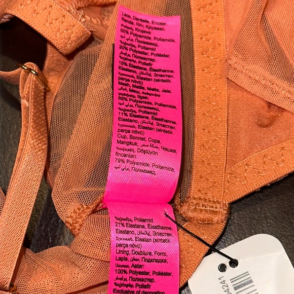 NWT La SENZA Lacy Bralette - Picture 16 of 16